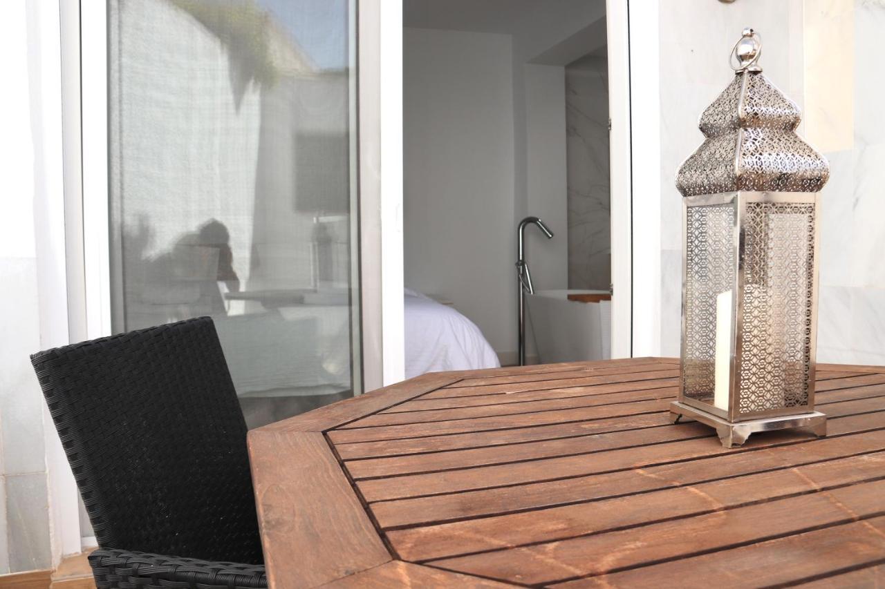 Karibu Beach & Pool Marbella Ngoại thất bức ảnh