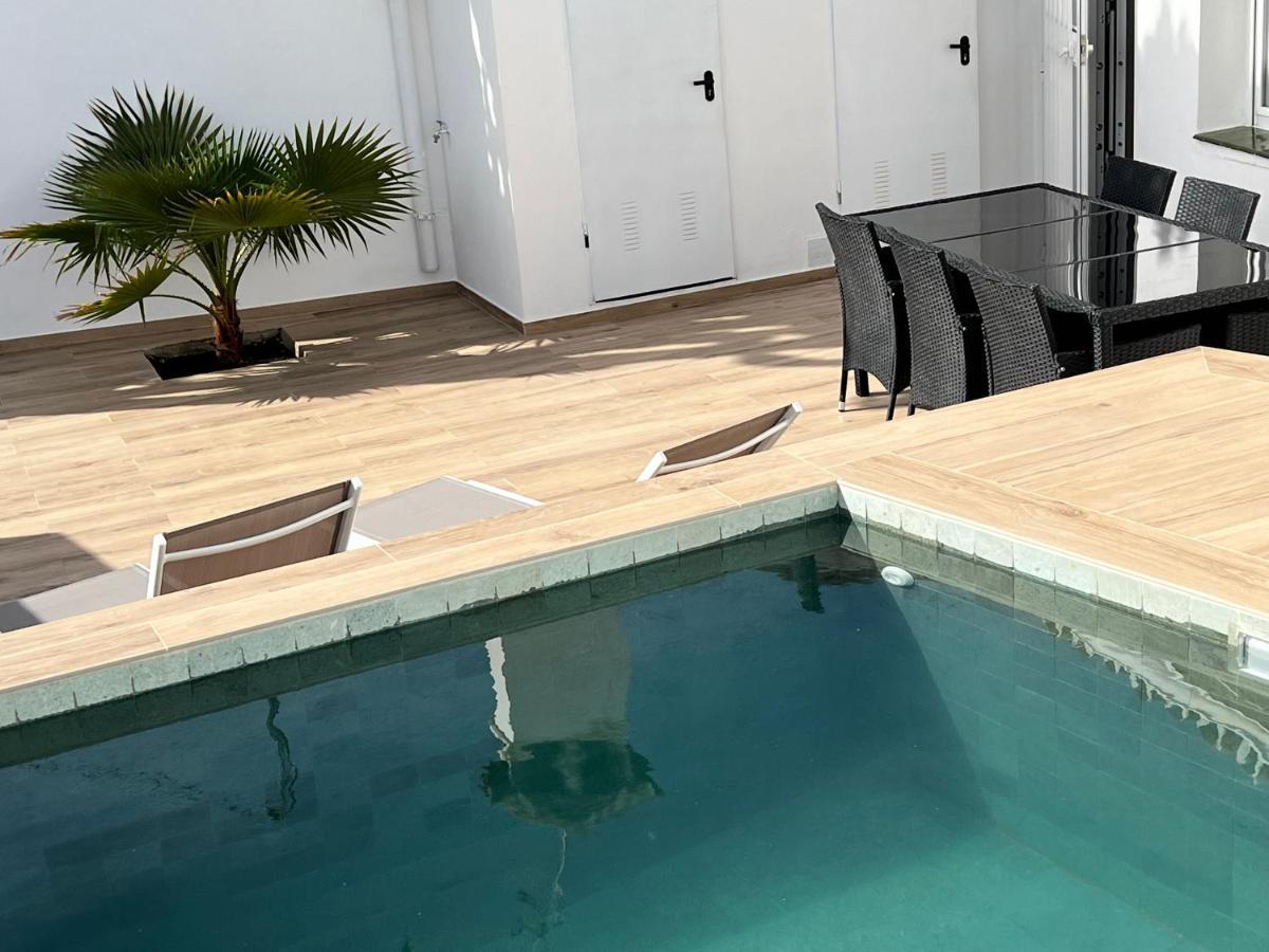 Karibu Beach & Pool Marbella Ngoại thất bức ảnh